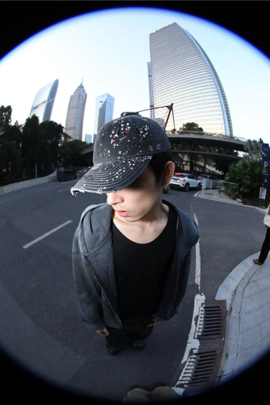 DND4DES Crystallized Distressed Hat