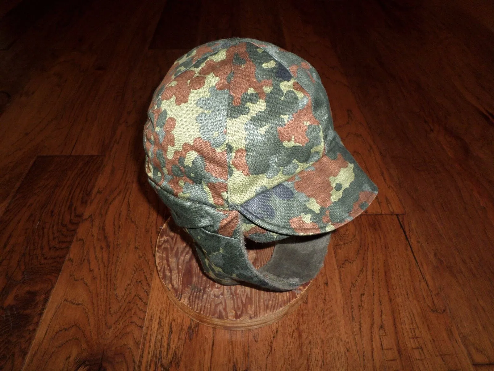 GENUINE GERMAN MILITARY FLECTARN CAMOUFLAGE WINTER CAP/HAT EAR FLAPS SIZE 7 1/2