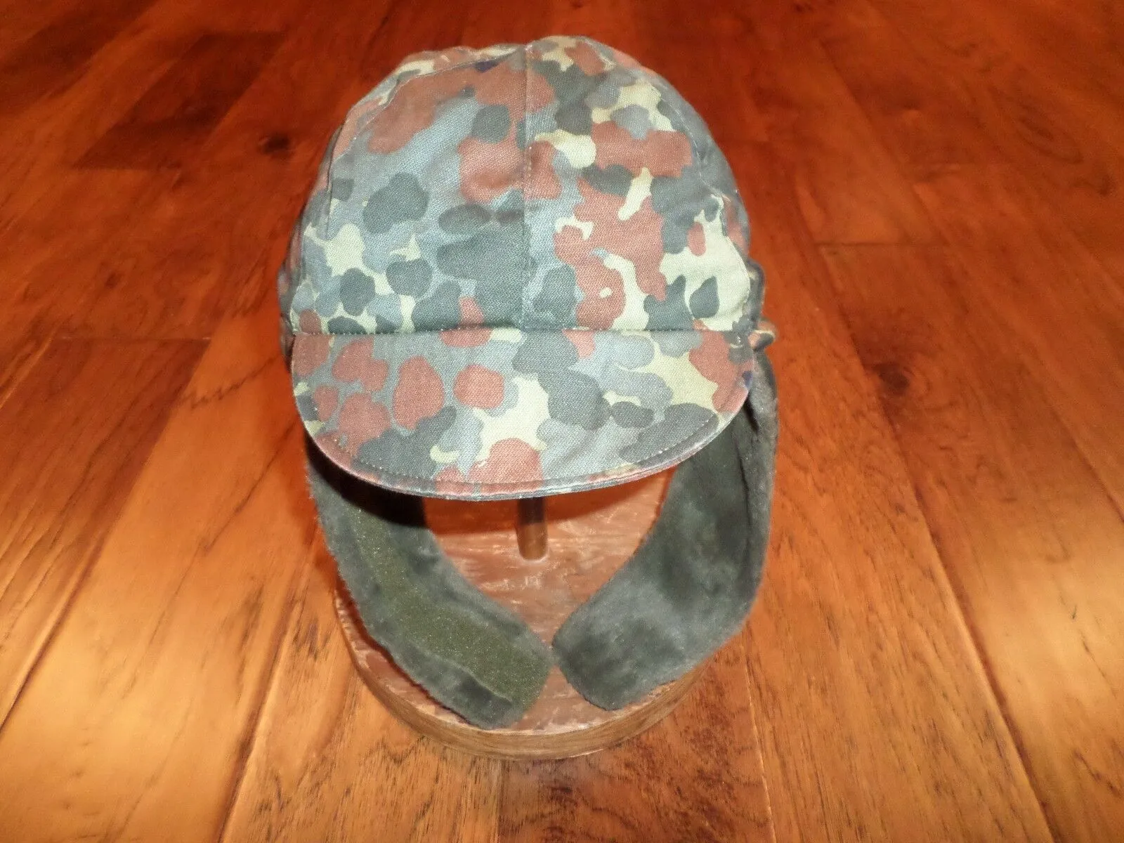 GENUINE GERMAN MILITARY FLECTARN CAMOUFLAGE WINTER CAP/HAT EAR FLAPS SIZE 7 1/2