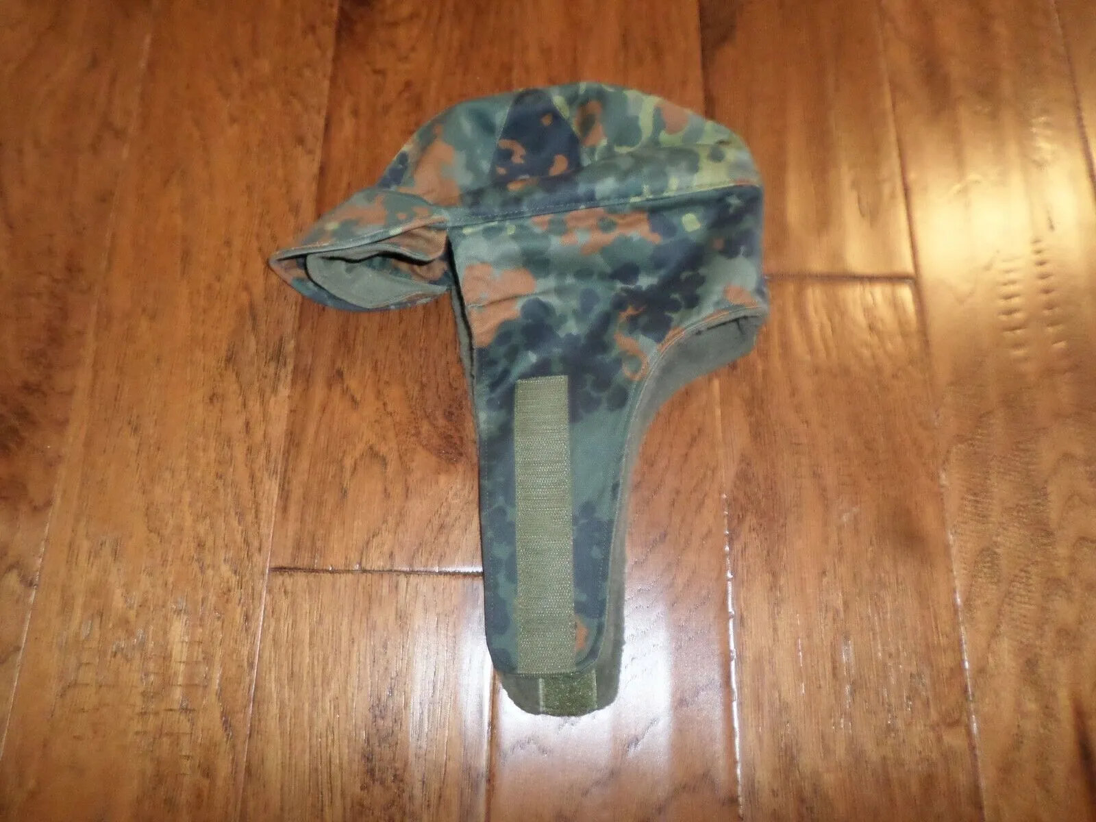 GERMAN MILITARY FLECTARN CAMO WINTER CAP WITH EAR FLAPS COLD WEATHER HAT 58