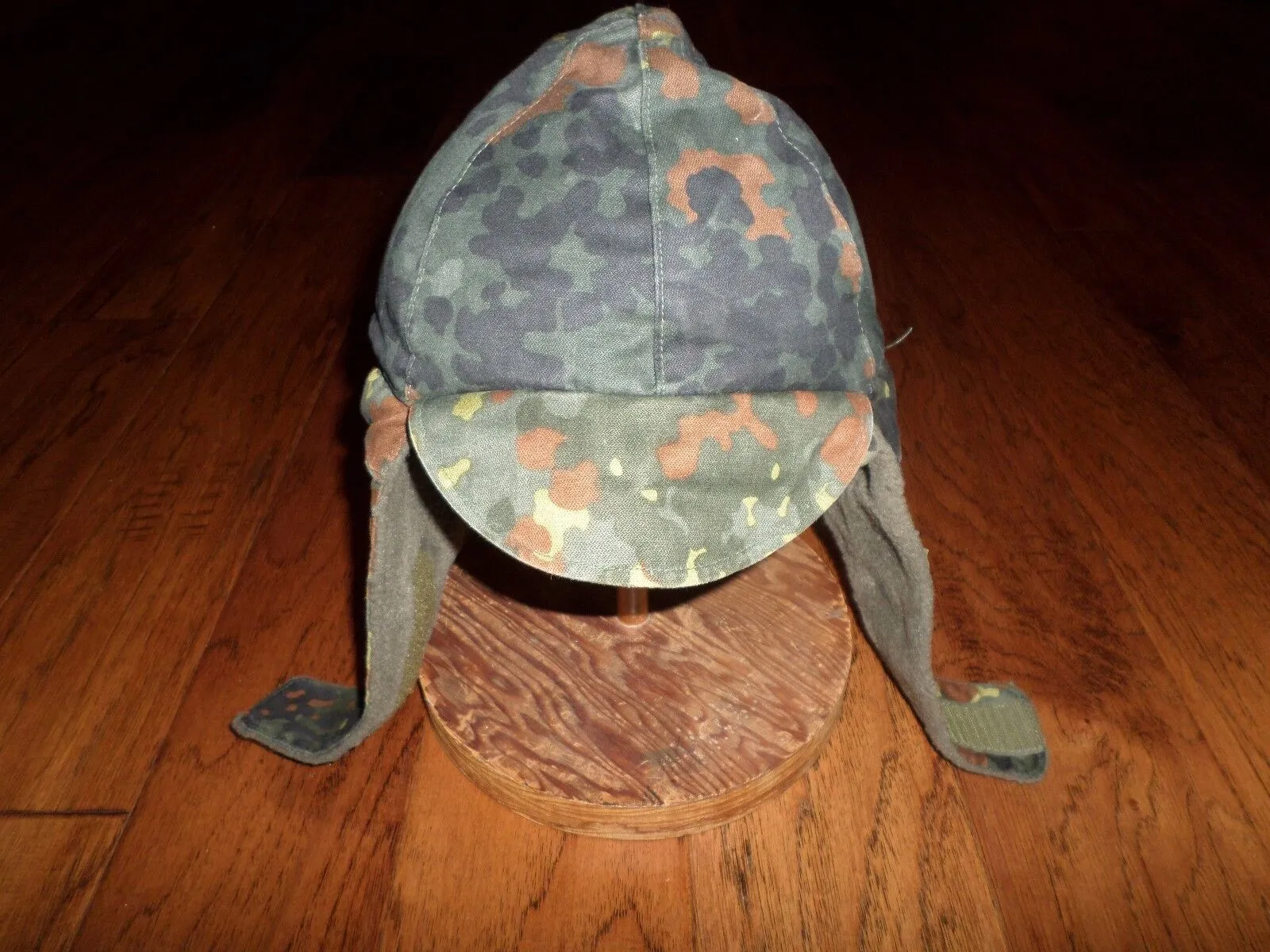 GERMAN MILITARY FLECTARN CAMO WINTER CAP WITH EAR FLAPS COLD WEATHER HAT 58