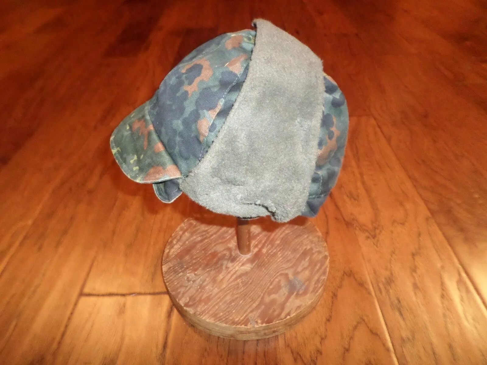 GERMAN MILITARY FLECTARN CAMO WINTER CAP WITH EAR FLAPS COLD WEATHER HAT 58