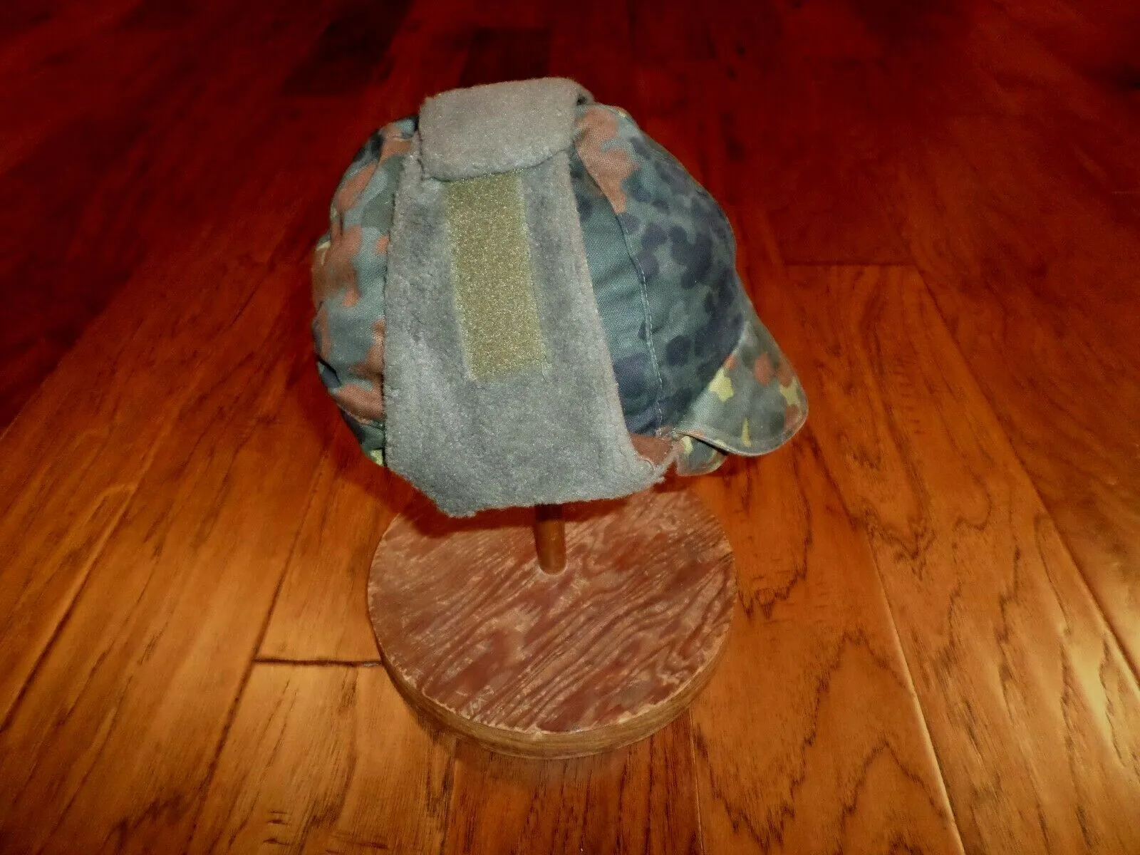 GERMAN MILITARY FLECTARN CAMO WINTER CAP WITH EAR FLAPS COLD WEATHER HAT 58