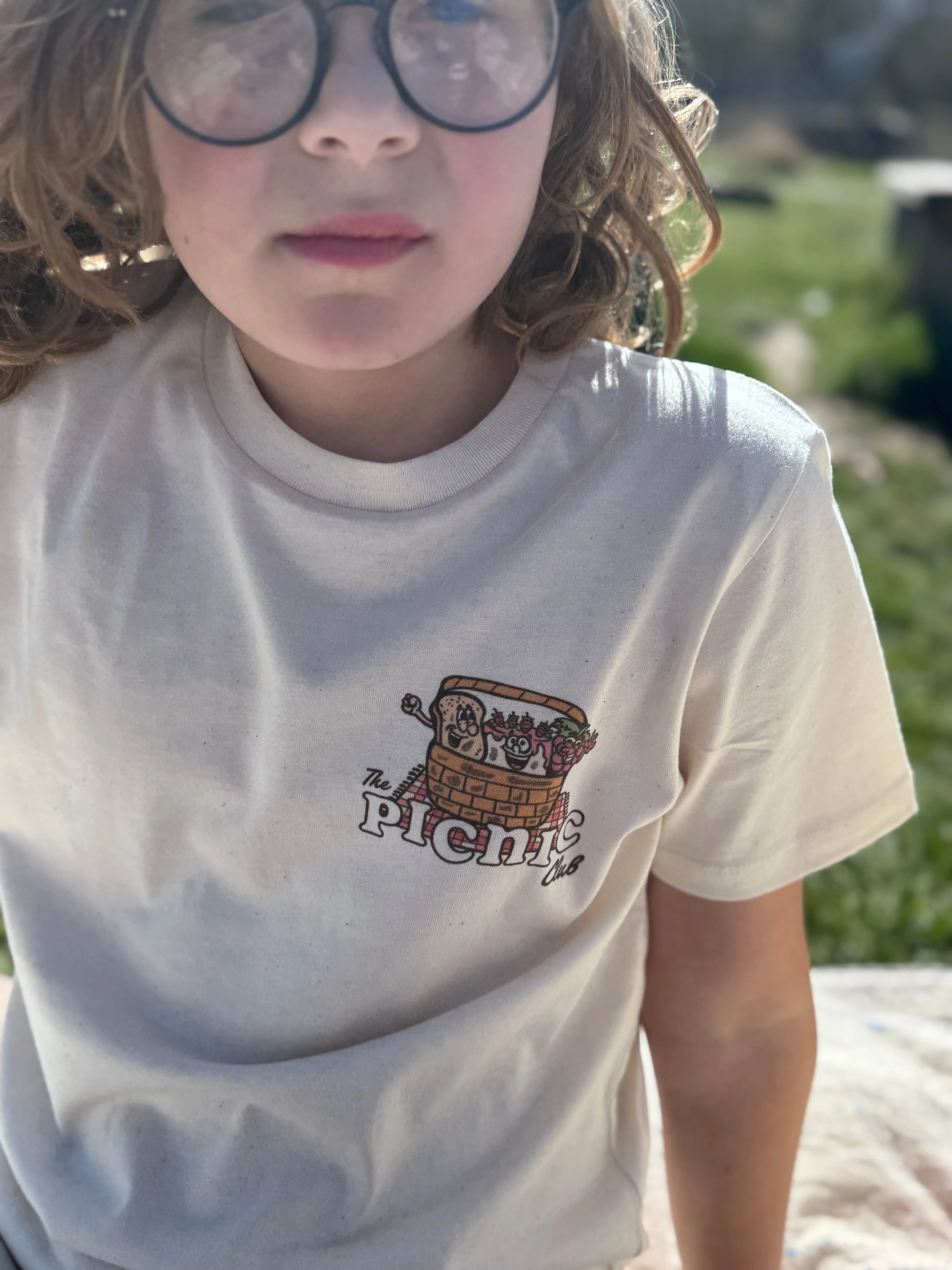 Picnic club organic T-shirt